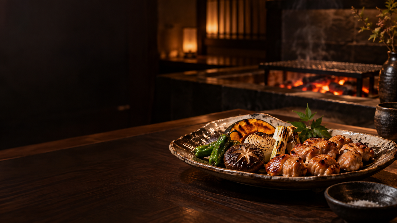 炭火料理と店内のイメージ